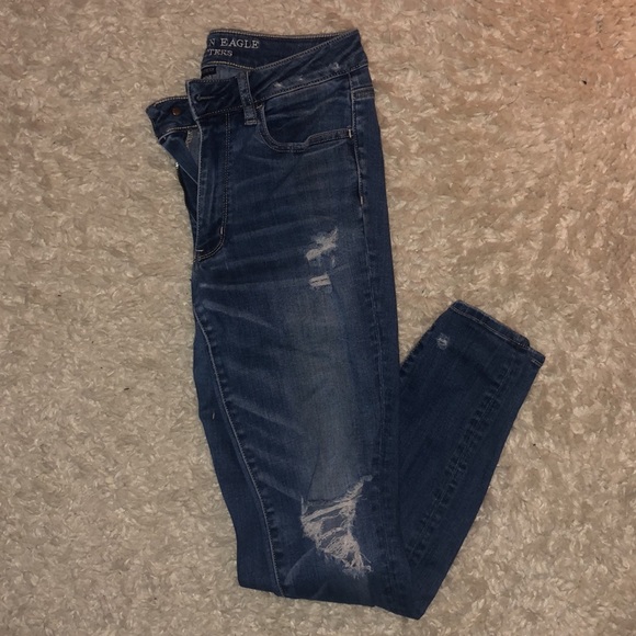 American Eagle Ripped Hi Rise Jegging - Picture 3 of 5